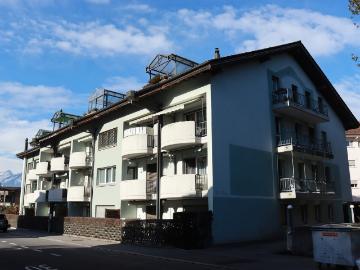 Etagenwohnung kaufen in Interlaken - Büroraum