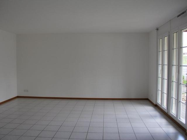 Charmante 3.5 Zimmer Wohnung mit Gartensitzplatz