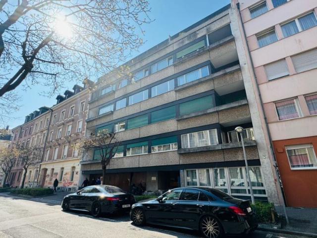 Charmante 3.5 Zimmer Wohnung im lebendigen Matthäus Quartier