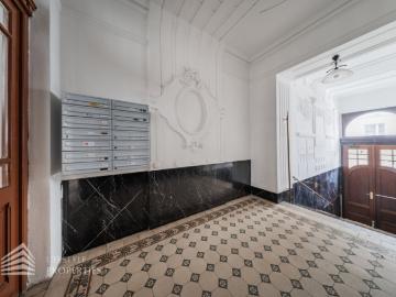 Altbaujuwel in Nussdorf – 3,5 Zimmer in ruhiger Wohnlage