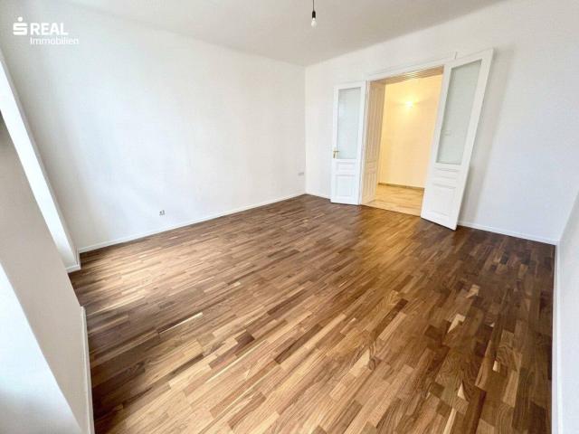 Frisch sanierte Altbauwohnung
