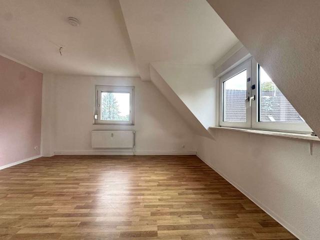 Charmante 3,5 Zimmer Dachgeschosswohnung sucht neue Mieter