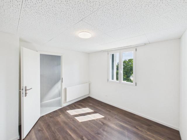 Charmante 3.5 Zimmer Dachwohnung in Romanshorn – sofort verfügbar!