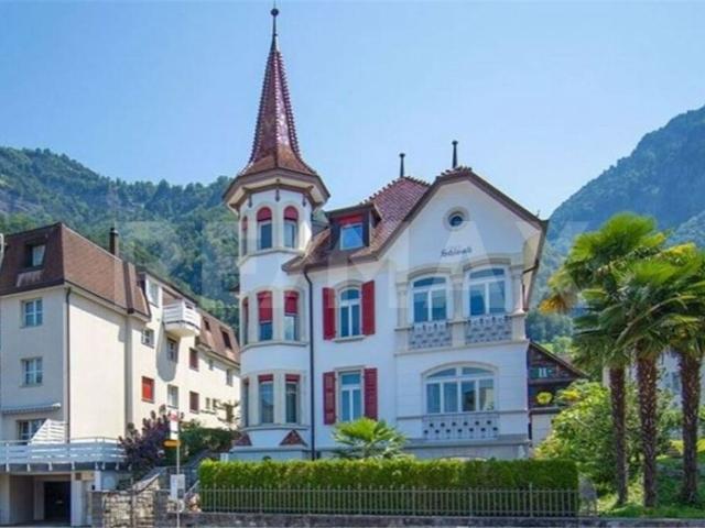 Charmante 3.5 Zimmer Dachwohnung keine Weitervermietung möglich im Schlössli in Vitznau