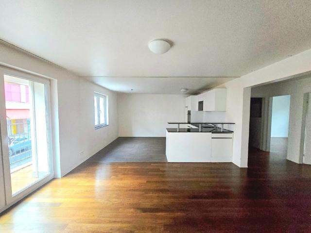 Charmante 3.5 Zimmerwohnung in Emmen mit Balkon