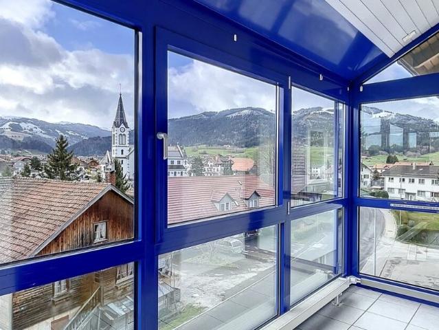 Charmante 3.5 Zimmerwohnung in Oberschrot