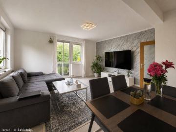 Charmante 3 Zi. Wohnung mit Loggia, Garage & Einbauküche in St. Pölten, 70m²!