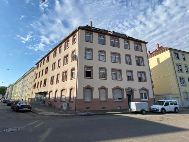 Charmante 3 Zimmerwohnung in zentraler Lage in Mannheim Rheinau