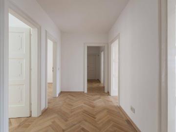 Charmante 3 Zimmer Altbauwohnung