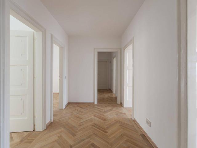 Charmante 3 Zimmer Altbauwohnung