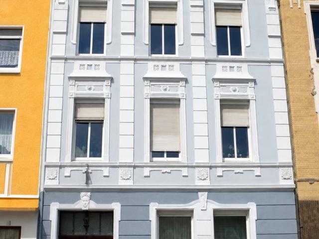 Charmante 3 Zimmer Altbauwohnung mit Stuckfassade – zentrumsnah in Mönchengladbach Nord