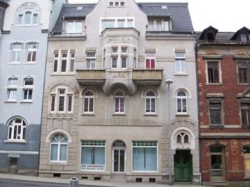 Charmante 3 Zimmer Dachgeschosswohnung mit Balkon und Ausbaupotenzial