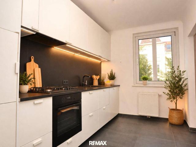 Charmante 3 Zimmer Eigentumswohnung in Top Lage von Meidling – Renoviert & hell