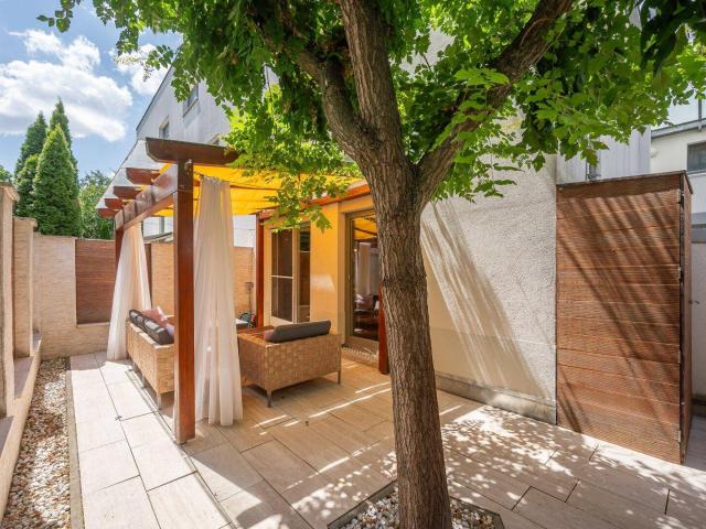 Charmante 3 Zimmer Maisonette mit privatem Gartenidyll