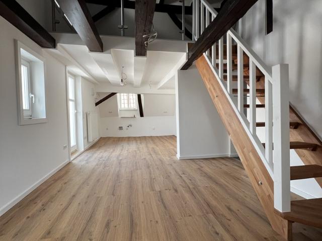 Charmante 3 Zimmer Wohnung im Denkmalobjekt – 75 m², ab sofort verfügbar