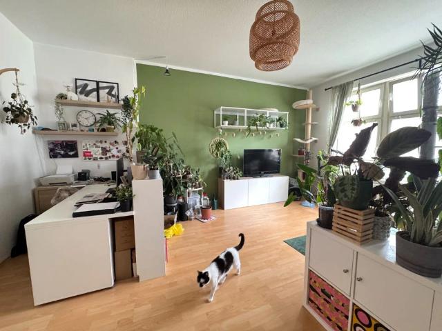 Charmante 3 Zimmer Wohnung in zentraler Lage mit Balkon