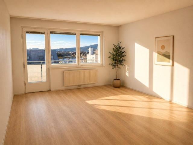 CHARMANTE 3 ZIMMER WOHNUNG IN BRUNN AM GEBIRGE