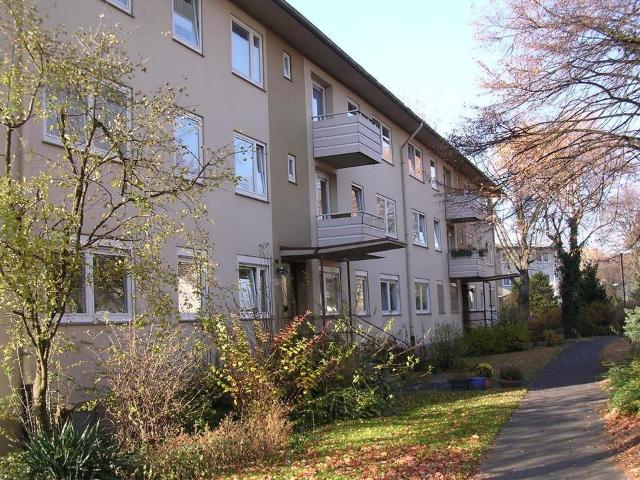 Charmante 3 Zimmer Wohnung mit Balkon in Duisburg Wanheimerort – ideal für Singles oder Paare
