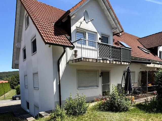 Charmante 3 Zimmer Wohnung in ruhiger Wohnlage