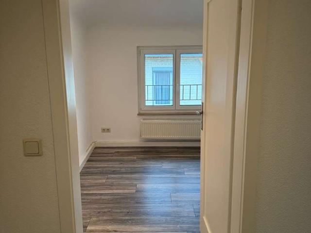Charmante 3 Zimmer Wohnung in Stuttgart Bad Cannstatt