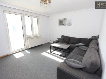 Charmante 3 Zimmer Wohnung mit 2 Loggias in ruhiger Lage