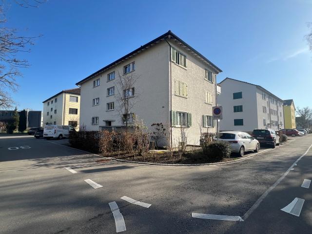 Charmante 3 Zimmer Wohnung mit Balkon an zentraler Lage in Weinfelden