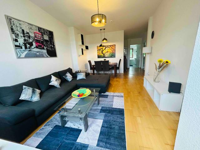 Charmante 3 Zimmer Wohnung mit Balkon in Berlin Spandau!