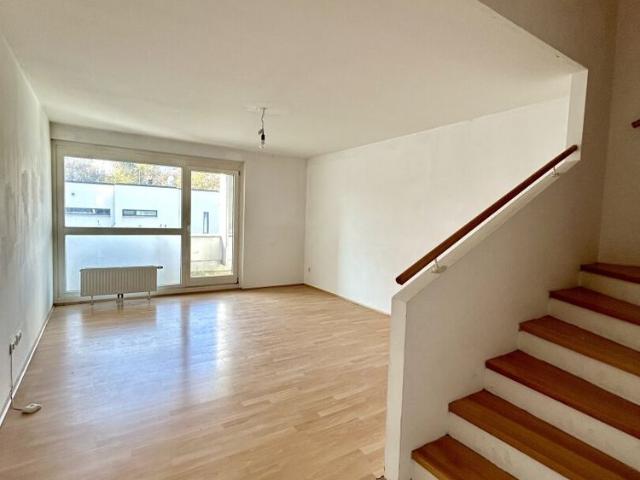 Charmante 3 Zimmer Wohnung mit Balkon in zentraler Lage – 94.71m² Wohnfläche