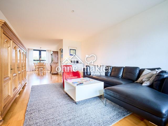 Charmante 3 Zimmer Wohnung mit Balkon und TG Stellplatz