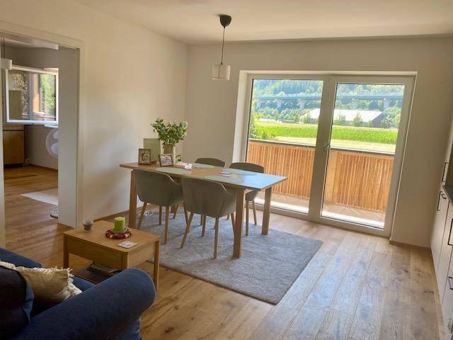 Charmante 3 Zimmer Wohnung mit Balkon und Bergblick in den 'sillhöfen' Top 07