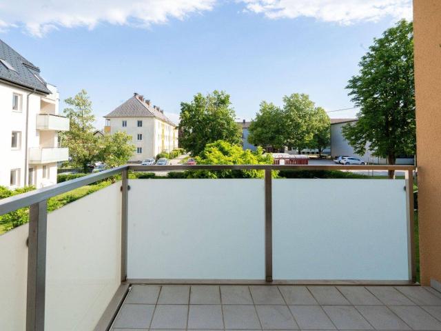 Charmante 3 Zimmer Wohnung mit Balkon/Loggia + Tiefgaragenparkplatz in Neuhofen an der Krems zu kaufen
