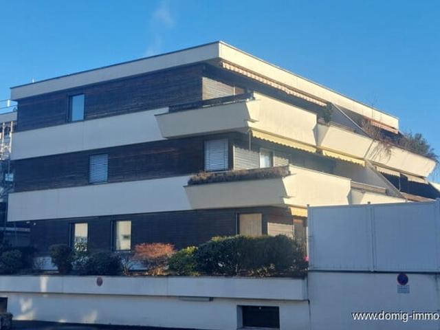 Charmante 3 Zimmer Wohnung mit großem Balkon und Tiefgarage