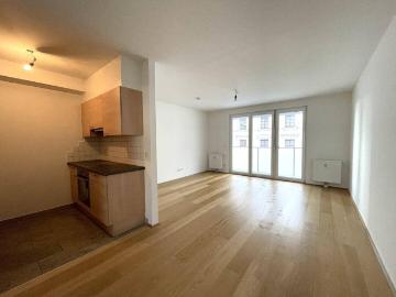 Charmante 3 Zimmer Wohnung mit idealem Grundriss und gemütlicher Loggia!