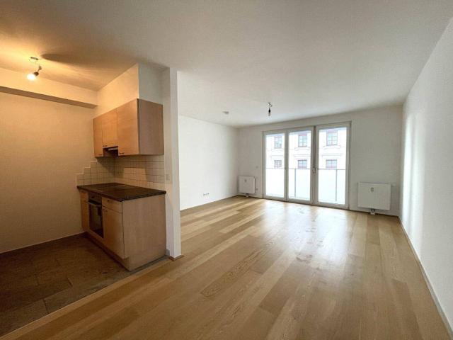Charmante 3 Zimmer Wohnung mit idealem Grundriss und gemütlicher Loggia!