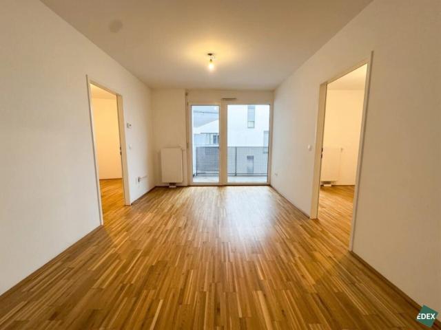 Charmante 3 Zimmer Wohnung mit Loggia nahe Denglerpark