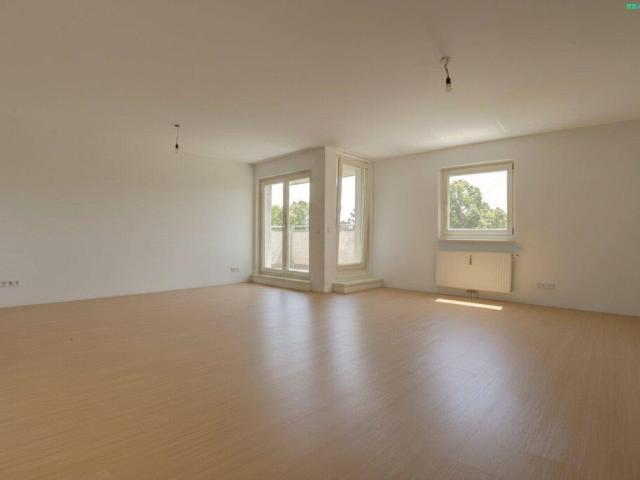 Charmante 3 Zimmer Wohnung mit Loggia in Wien Essling