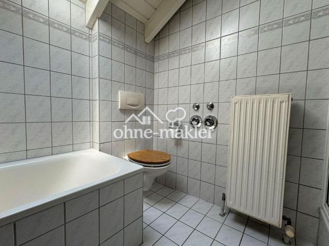 Charmante 3 Zimmer Wohnung mit Sonnenbalkon in Cleebronn