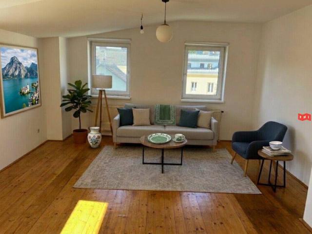 Charmante 3 Zimmer Wohnung mit Seeblick und Kurzzeitvermietungspotenzial