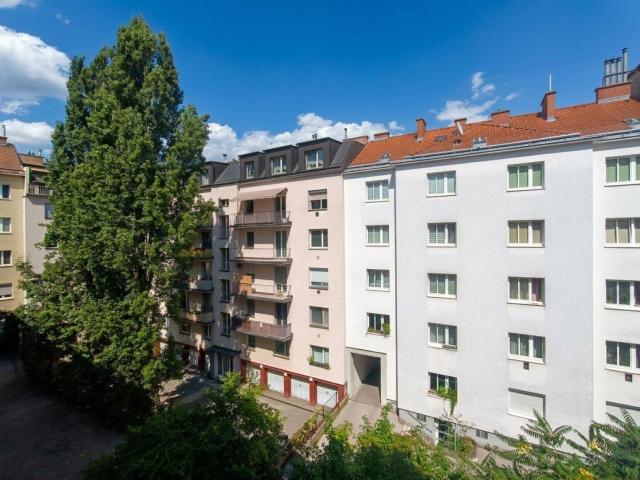 Charmante 3 Zimmer Wohnung mit Potential und Innenhoflage! Nähe Stadthalle & U6 Burggasse/U3 Schweglerstraße! Parkplatz optional verfügbar!