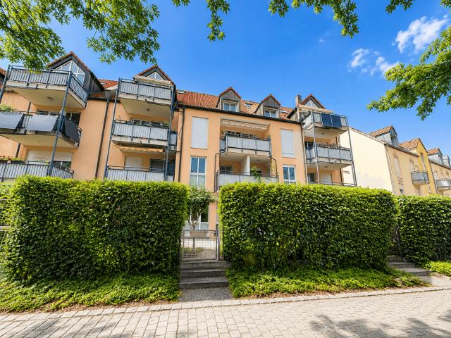 Charmante 3 Zimmer Wohnung mit viel Freiraum in Karlsfeld