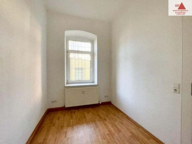 Charmante 3 Raum Wohnung im Erdgeschoss in Chemnitz Bernsdorf