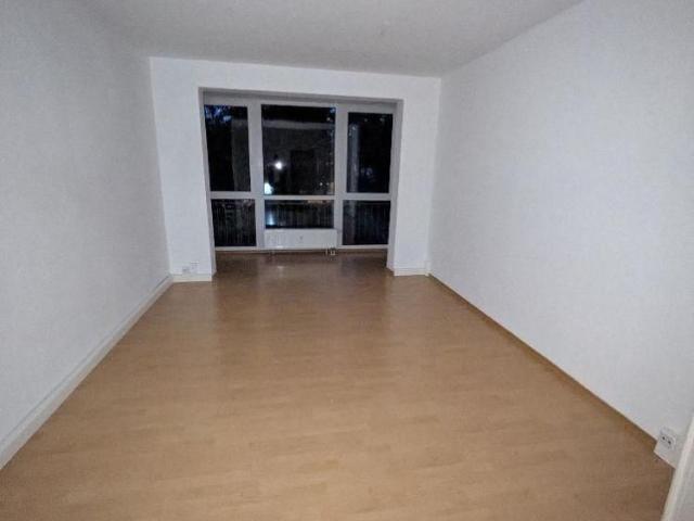 Charmante 3 Raum Wohnung zum Wohlfühlen in begehrter Lage