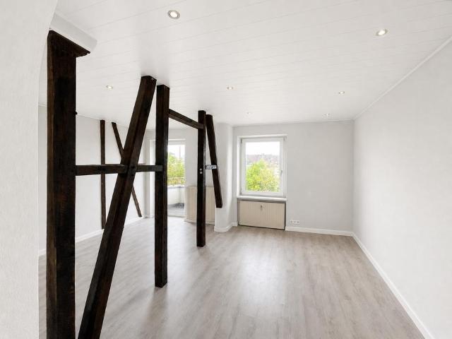 Charmante 1,5 Zimmer Wohnung mit Balkon in Essen Stadtmitte