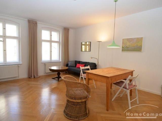 Charmante 1,5 Zimmer Wohnung in Lichtenberg – Möbliert & Modern