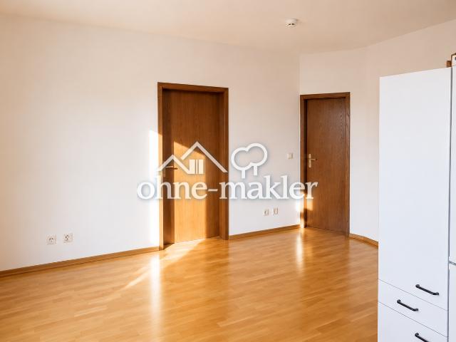 Charmante 1,5 Zimmer Altbauwohnung mit Parkett & Einbauküche