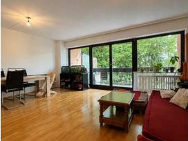 Charmante 1 1 2 Zimmer Wohnung mit Balkon & Garage in zentraler Lage von Freising