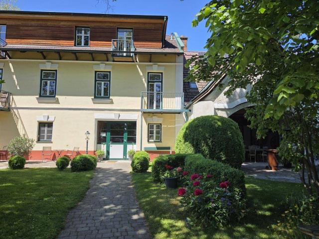 Charmante 1 Zi Wohnung mit Küche und Balkon, Garten & Stellplatz in Puchberg am Schneeberg
