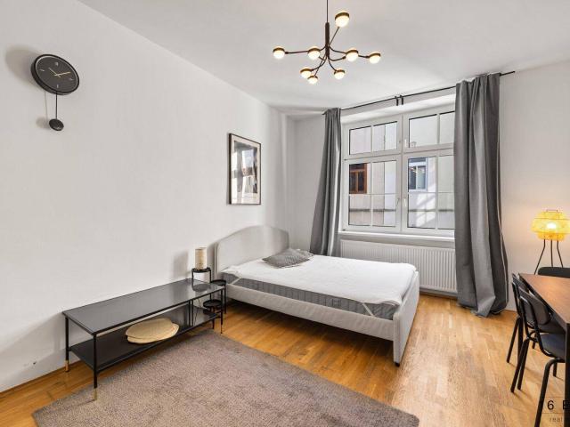 Charmante 1 Zimmer Altbauwohnung – perfekt aufgeteilt, ruhig gelegen, Nähe Hernals Bahnhof