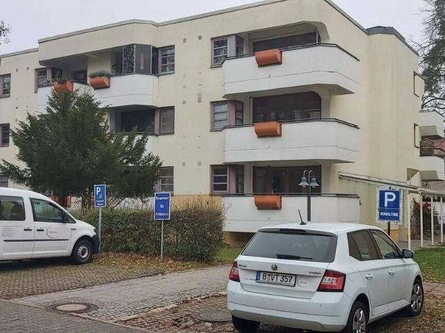 Charmante 1 Zimmer Wohnung und 2 Zimmerwohnung im grünen Wannsee ab 65 Jahre