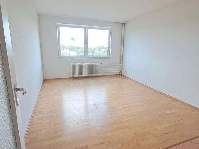 Charmante 1 Zimmer Wohnung im 11. Obergeschoss